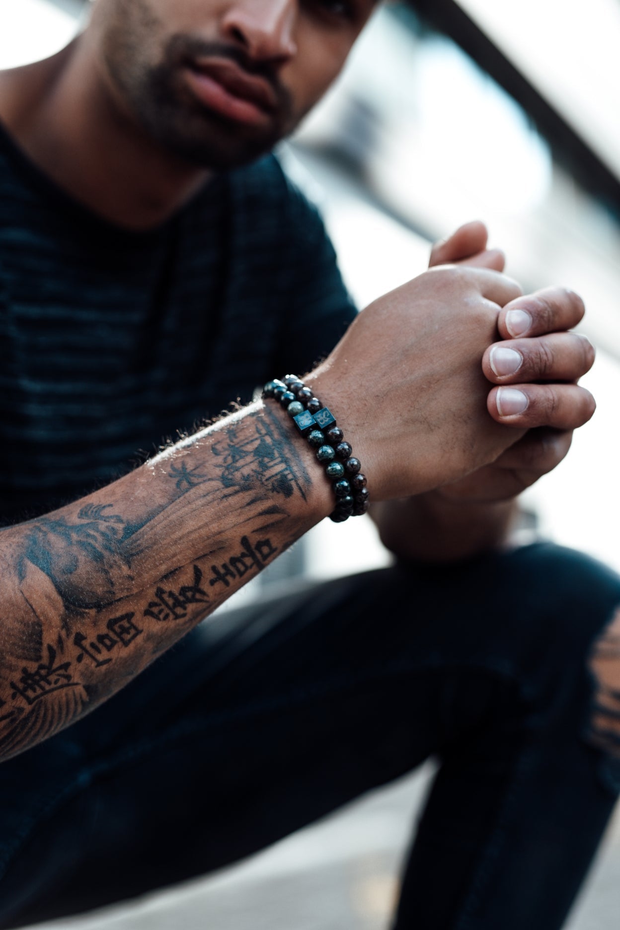 Hematite bracelet: the heaviest stone with a metal shine