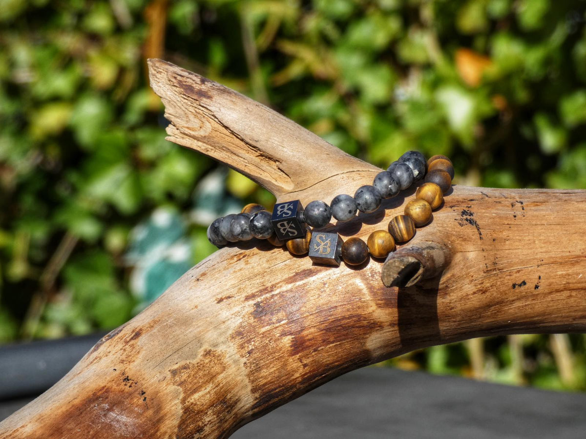 Armband Verkleurt? Dit Zijn de Oorzaken