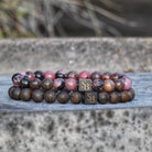 Black Rhodonite armband van Stoney bracelets. Natuursteen Rhodoniet.